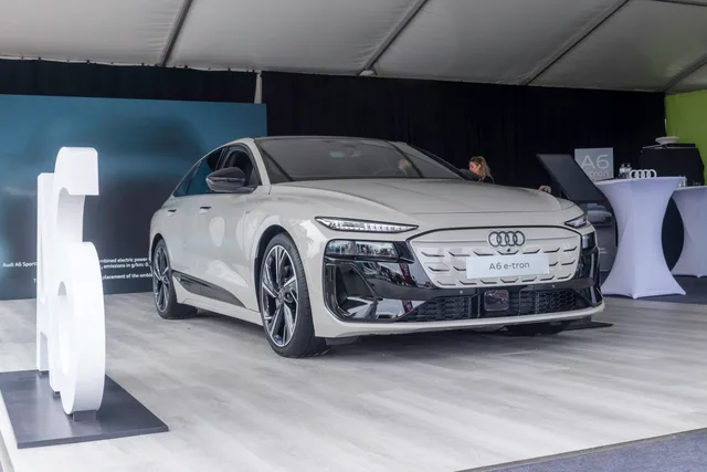 File:Audi A6 e-tron Almedalen 2025.jpg