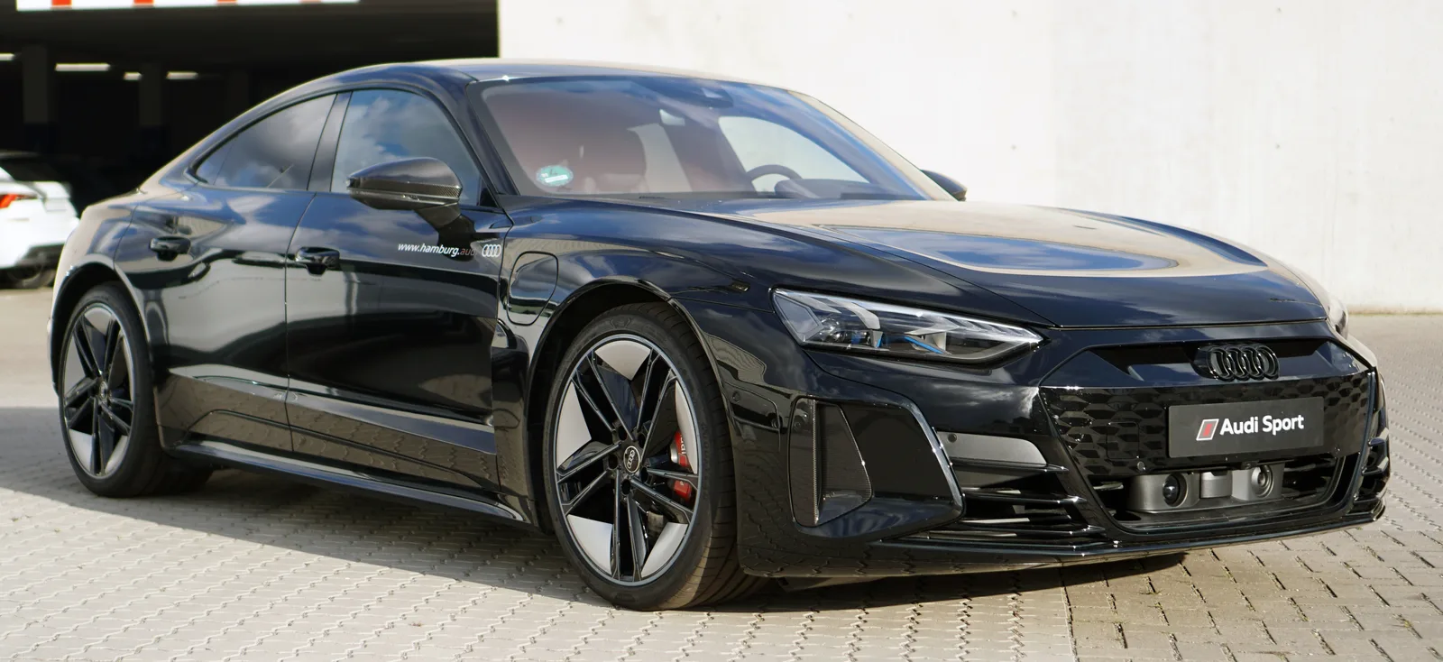 e-tron GT