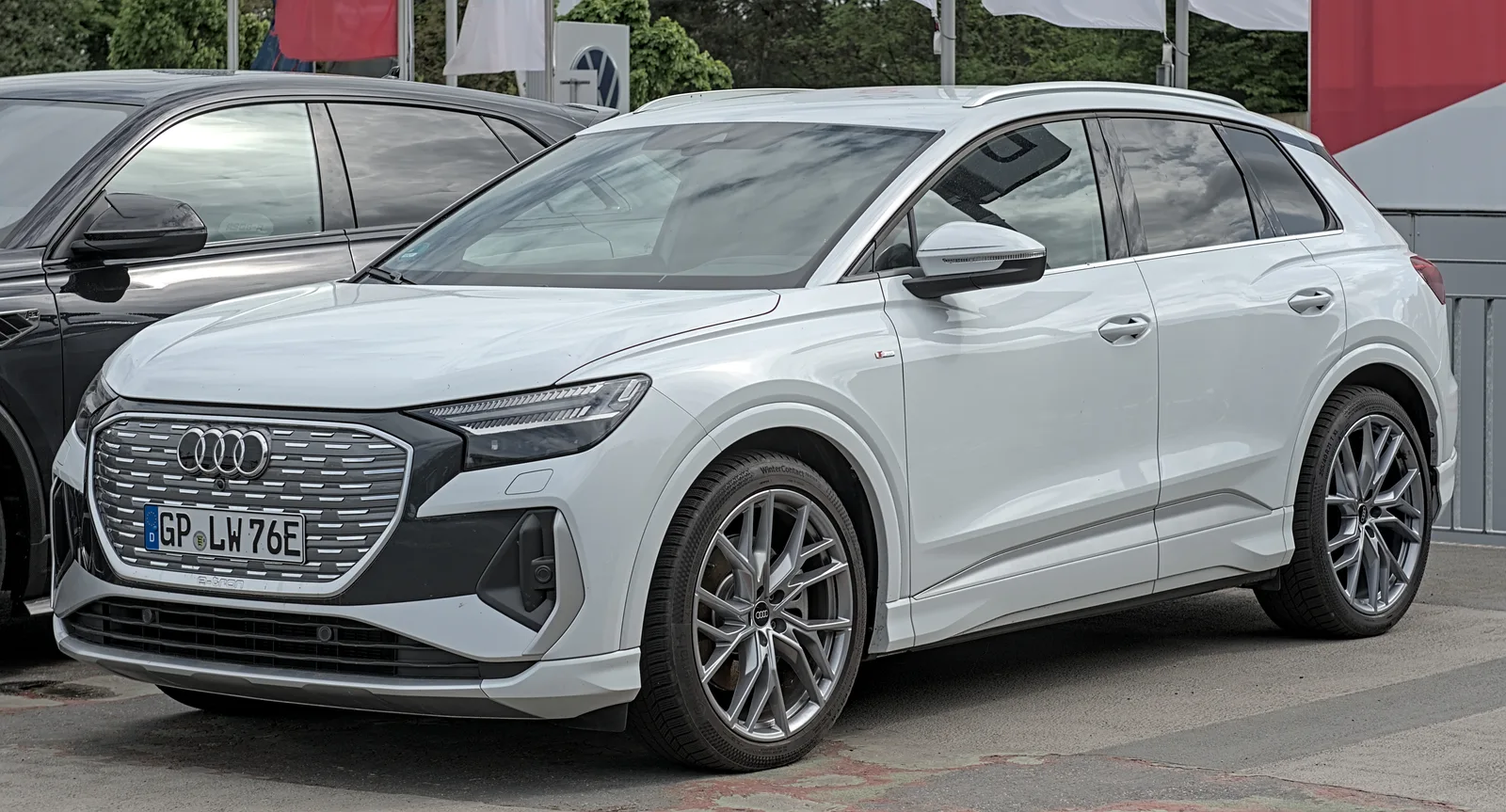 Q4 e-tron
