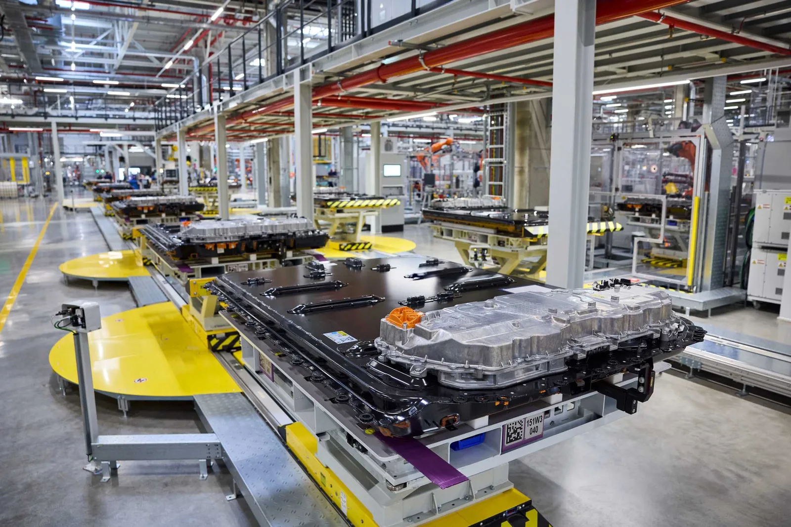 Samling af højvoltbatteri på BMW Group Plant Debrecen. Foto: BMW AG.