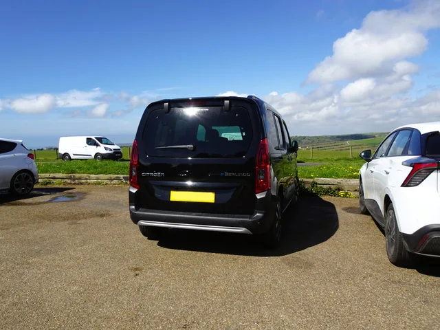File:Citroën ë-Berlingo (2024) (54524209165).jpg