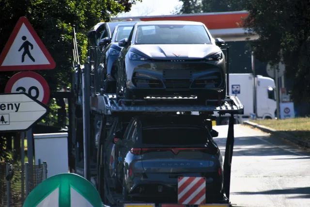File:Cupra Tavascan (2024) (53944618453).jpg