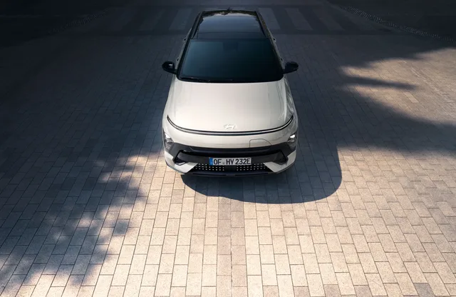 hyundai-kona-electric-n-line-0424-full-car-front