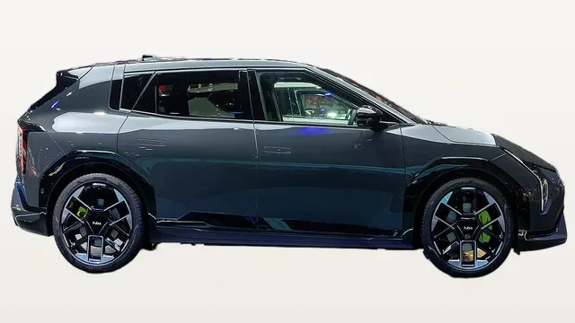 EV4