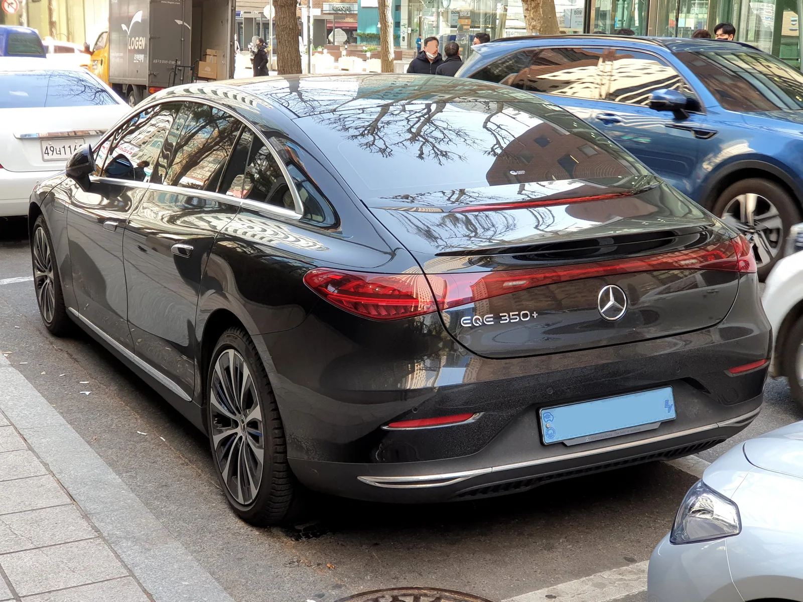 Mercedes-Benz File:Mercedes-Benz EQE 350+ V295 Obsidian Black (6).jpg
