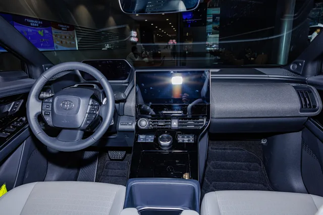 File:TOYOTA bZ4X CHINA VERSION INTERIOR.jpg