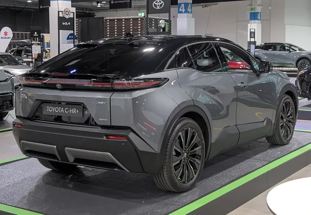 File:Toyota C-HR+ Auto Zuerich 2025 DSC 3067.jpg