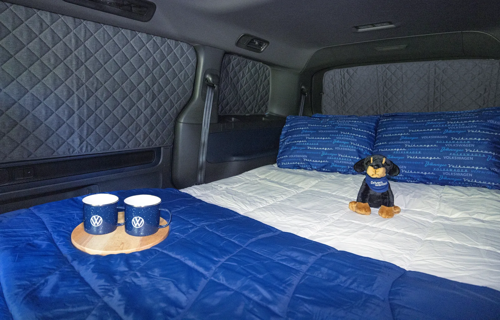 Volkswagen ID. Buzz med Godnat-pakkens campingudstyr